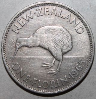 Zealand 1 Florin Coin,  1965 - Km 28 - Queen Elizabeth Ii - Kiwi - One photo