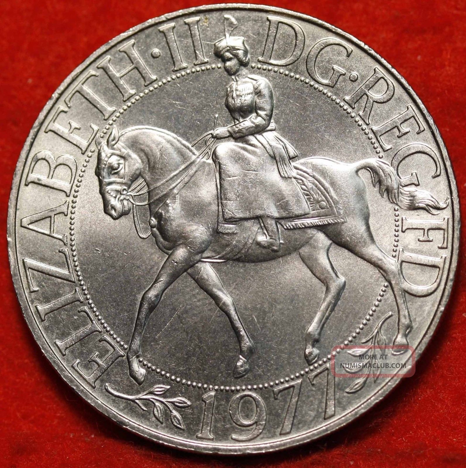 Uncirculated 1977 Great Britain Crown Foreign Coin S h