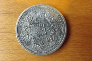 India British Silver One Rupee Coin 1944 Almost Ef Grade. photo