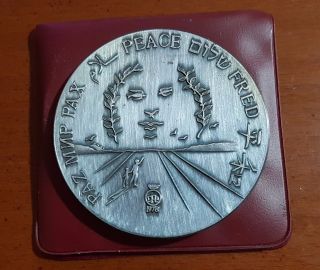 Israel 1987 Salvador Dali Silver Peace Medal With & Case 100g 59mm photo