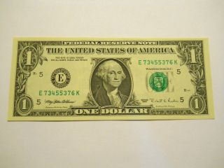 Uncirculated 1995 $1.  00 Federal Reserve Note photo