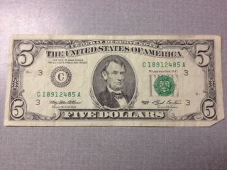 1993 Series C Philadelphia $5 Dollar Bill Federal Reserve Note Old Style photo
