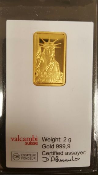 2 Gram Credit Suisse Statue Of Liberty Gold Bar.  9999 Fine (in Assay) photo