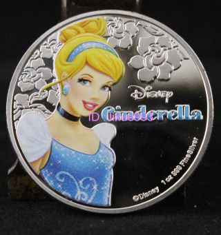 Niue 2017 $2 Cartoon D Isney Princess - Cinderella 1 Oz Silver Coin photo