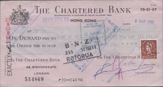 Hong Kong / The Chartered Bank / Bank Of Zealand 20 Sterling Pounds 6.  3.  1968 photo