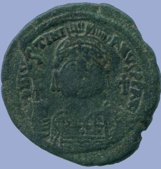 Justinian I Æ Follis Constantinople 542/543 18.  01 G/35.  58 Mm Anc13668.  16 photo