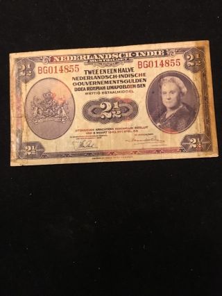 Nederlandsch - Indie 2 1/2 1943 Banknote photo