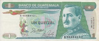 Guatemala 1988 1 Quetzal Banknote Prefix B.  L Billete Serie B.  L photo