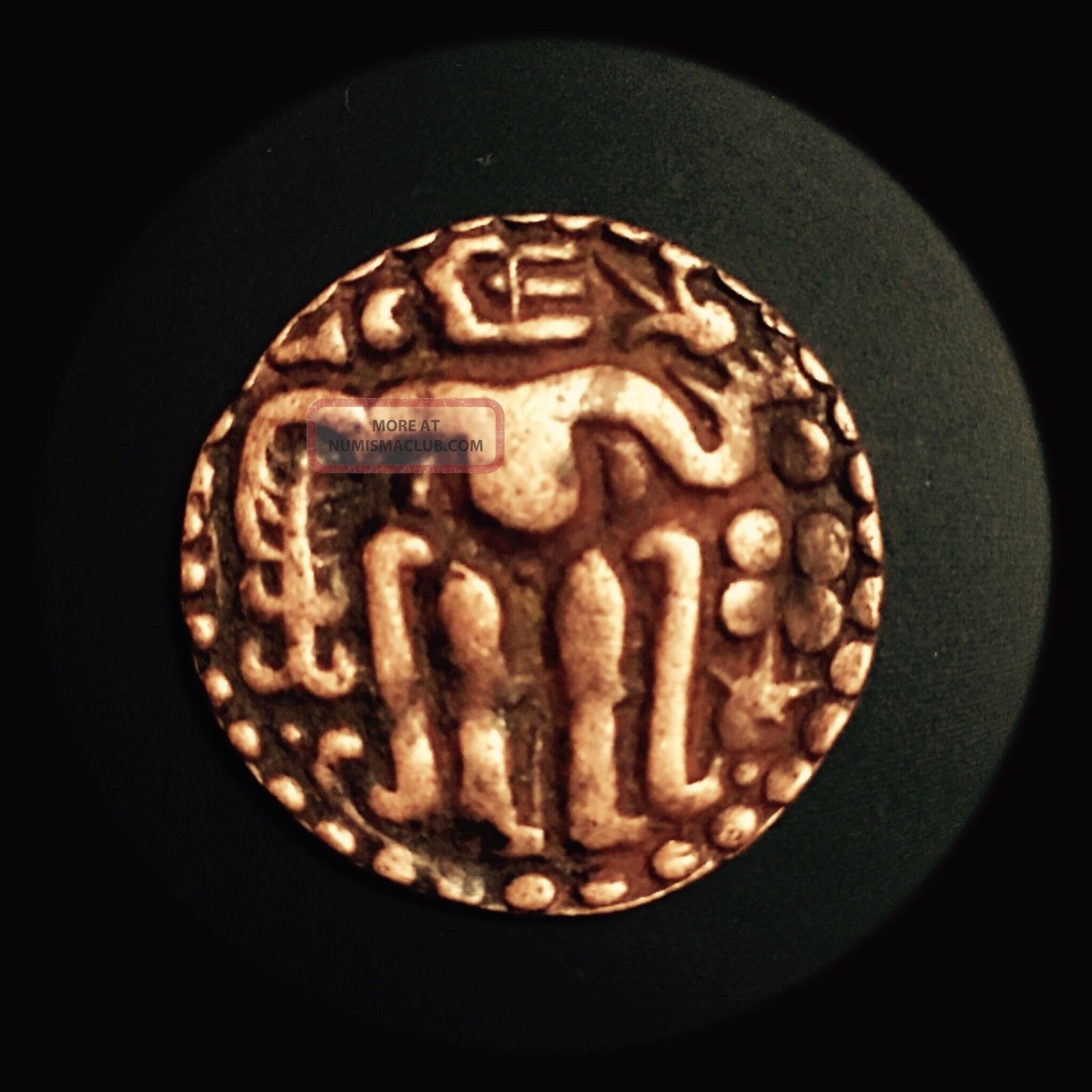 1197 - 1212 Queen Lilavati,  Ancient Bronze 1 Massa 1st Reign Coin,  Ceylon,  Sri Lanka Coins: Ancient photo