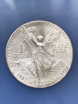 1983 Mexico Libertad 1 Oz Onza.  999 Silver Plata Pura Round Mexican Bu Coin photo