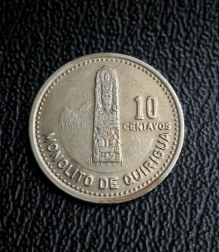 Guatemala 1981 10 Centavos Nickel Coin.  Moneda De Niquel photo