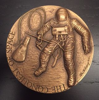 The Conquest Of Space Bronze Medal 1971 photo