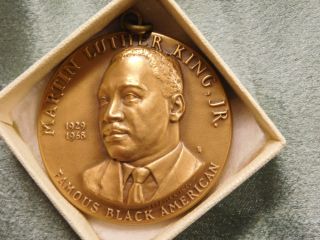 Medallic Art Martin Luther King Jr.  High Relief Bronze Medal photo