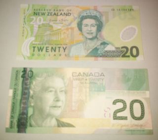Canada & Zealand: Banknote - 2 X 20 Dollars,  One Polymer - Unc (45) photo