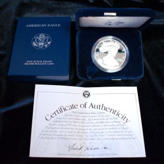 Us 2002 - W Silver American Eagle Proof Dollar Coin W/ Box,  Case & 1 Oz photo