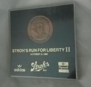 Stroh ' S Run For Liberty Ii (medal Made From Statue Parts In Case W/ photo