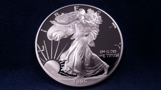 1995 Proof Silver Eagle W/ Box & photo