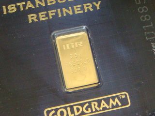 . 999 Gold Gram Igr Istanbul Gold Refinery.  5 Gram Bar In Certificate. photo